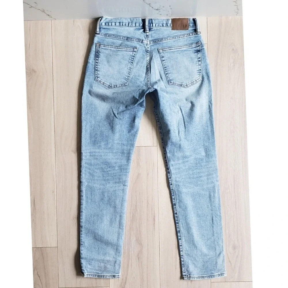 Gap Jeans Mens 28x30‎ Light Blue Vintage Wash Slim Straight Leg Preppy Denim